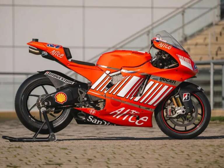 gia-pano-apo-400-000-lires-polithike-i-ducati-tou-casey-stoner-728476