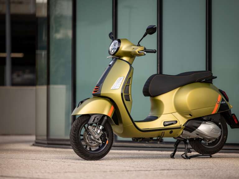 i-vespa-gts-se-nea-monadiki-prosfora-730541