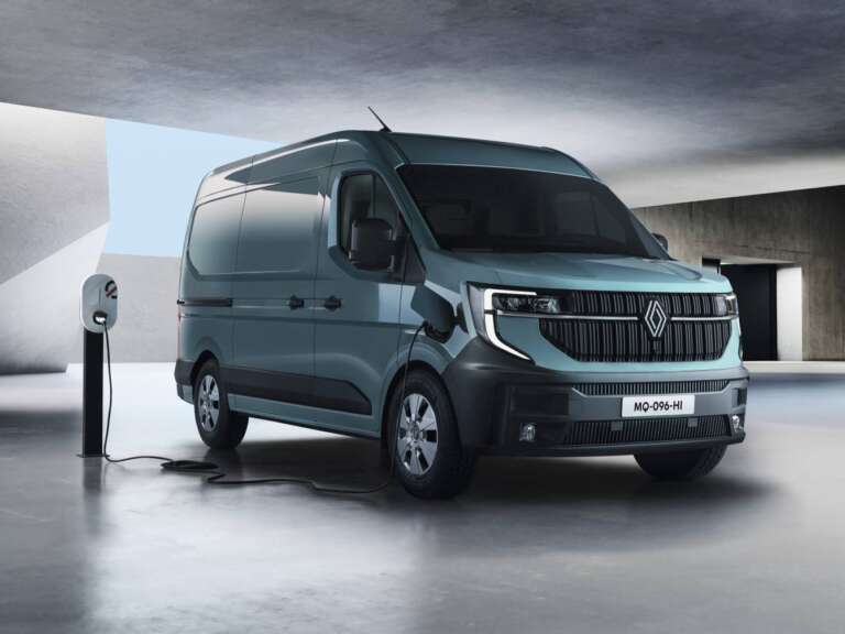 neo-renault-master-to-van-tis-chronias-gia-to-2025-732080