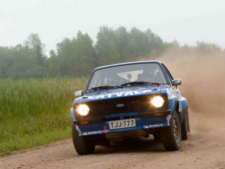 boroun-oi-odigoi-tou-wrc-na-pane-aera-ena-pisokinito-escort-729934