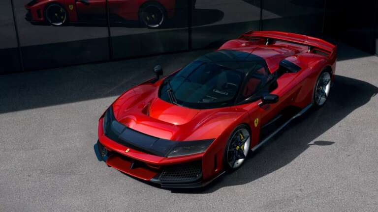 ferrari-f80-giati-me-v6-kinitira-kai-ochi-me-v12-735862