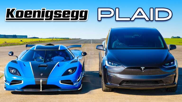 model-x-plaid-vs-koenigsegg-agera-stin-eftheia-megali-boukia-fae-736780