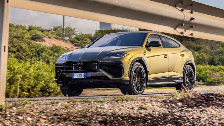 den-prolavainei-na-ftiachnei-urus-i-lamborghini-738262